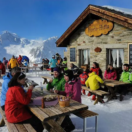 Lotus Ug Apartment *